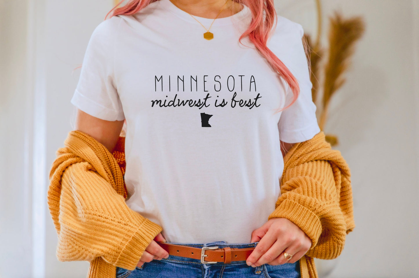 MINNESOTA Midwest is BEST UNISEX T-Shirt